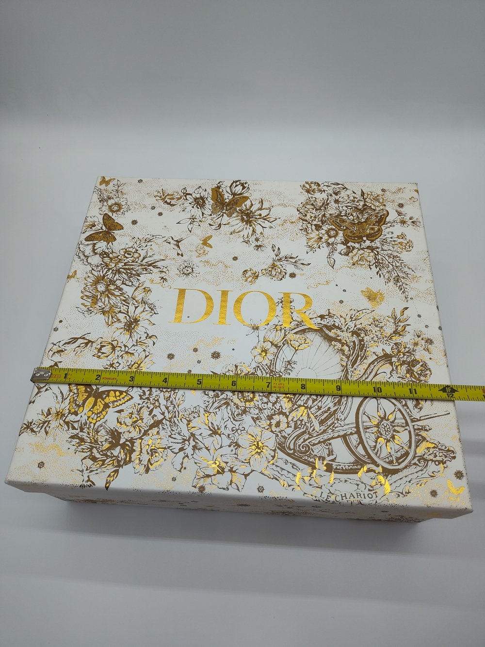 DIOR Le Chariot Gift Box 2" Ribbon Gold Star Charm Tissue Luxury Packaging Set - Picture 11 of 15